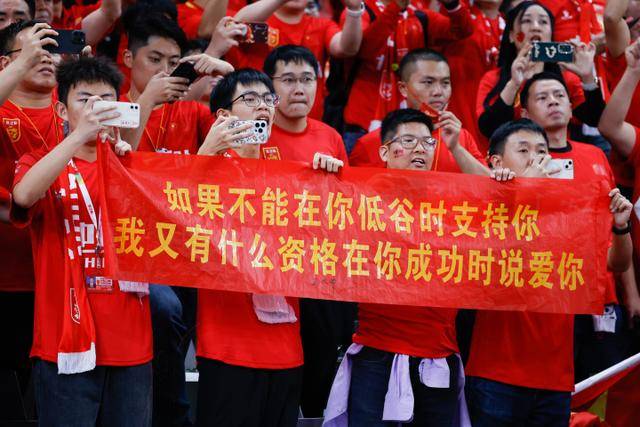 阿门：若对手继续放投，我会加强中距离跳投